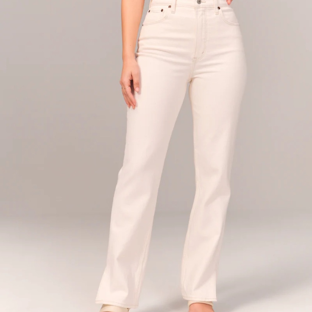 Abercrombie & Fitch Curve Love Ultra High Rise 90s Straight Jean size 29XS (8XS)